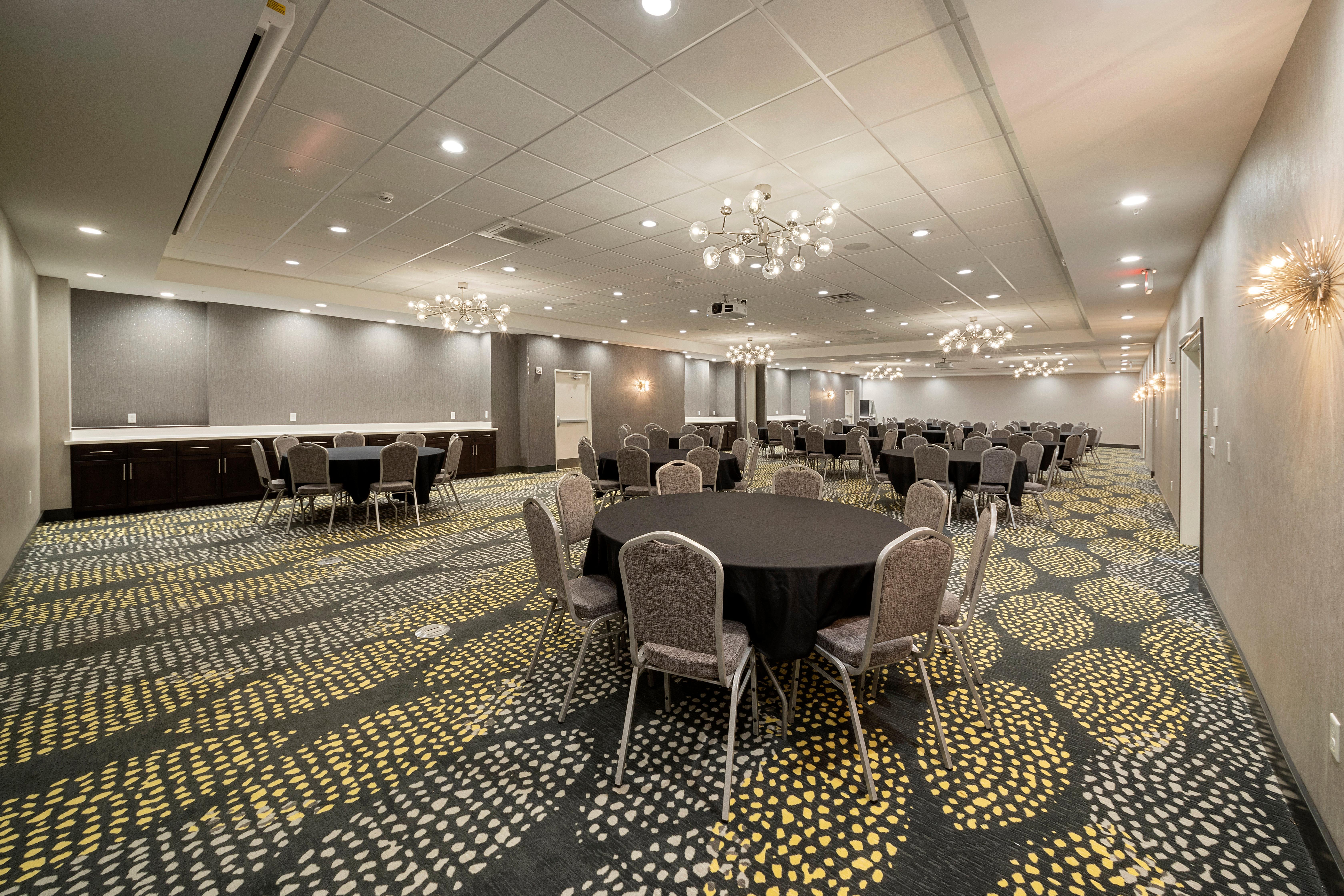 Hotel & Decatur-forsyth By Ihg Decatur